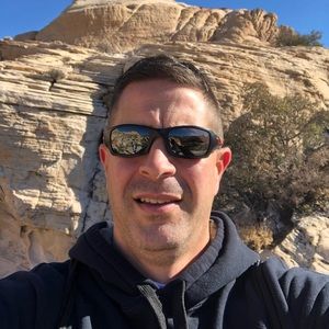 Meet your Posher, Todd